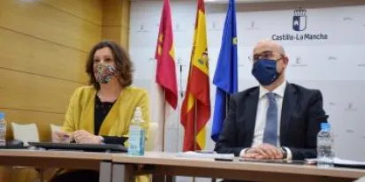 LA CONSEJERA DE ECONOMÍA, EMPRESAS Y EMPLEO PARTICIPA EN EL ACTO DE BALANCE DEL 40 ANIVERSARIO DE ADECA LA CONSEJERA DE ECONOMÍA, EMPRESAS Y EMPLEO PARTICIPA EN EL ACTO DE BALANCE DEL 40 ANIVERSARIO DE ADECA