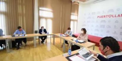 La consejera de Economía, Empresas y Empleo, Patricia Franco, ha comprometido el trabajo del Gobierno regional para tratar de que el ERTE de Repsol pueda reducir su afectación La consejera de Economía, Empresas y Empleo, Patricia Franco, ha comprometido el trabajo del Gobierno regional para tratar de que el ERTE de Repsol pueda reducir su afectación
