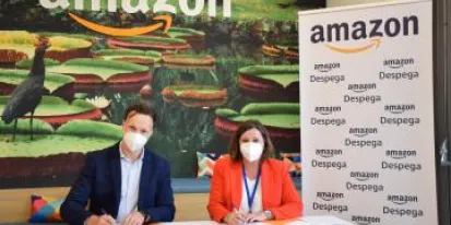 El Gobierno de Castilla-La Mancha y Amazon firman un convenio de colaboración para impulsar las ventas internacionales de las pymes de la región a través de internet El Gobierno de Castilla-La Mancha y Amazon firman un convenio de colaboración para impulsar las ventas internacionales de las pymes de la región a través de internet