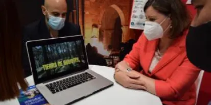 NOTA FITUR SCREEN NOTA FITUR SCREEN