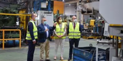 El Gobierno de Castilla-La Mancha, al lado del crecimiento y el impulso exportador de la industria de la automoción en la región El Gobierno de Castilla-La Mancha, al lado del crecimiento y el impulso exportador de la industria de la automoción en la región