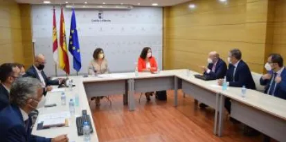 El Gobierno de Castilla-La Mancha subraya el potencial de nuestra región para liderar el desarrollo de la industria del hidrógeno en Europa El Gobierno de Castilla-La Mancha subraya el potencial de nuestra región para liderar el desarrollo de la industria del hidrógeno en Europa