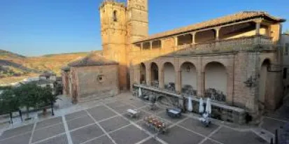 El Gobierno de Castilla-La Mancha valora la rehabilitación de infraestructuras turísticas en Alcaraz como imagen de la región y del municipio El Gobierno de Castilla-La Mancha valora la rehabilitación de infraestructuras turísticas en Alcaraz como imagen de la región y del municipio