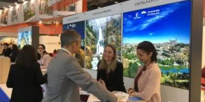 El Gobierno de Castilla-La Mancha apoya la presencia de empresas turísticas de la región en la feria World Travel Market de Londres El Gobierno de Castilla-La Mancha apoya la presencia de empresas turísticas de la región en la feria World Travel Market de Londres
