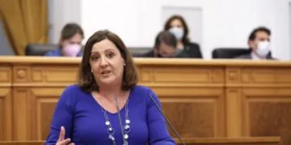 La consejera de Economía, Empresas y Empleo, Patricia Franco, interviene en el debate relativo a las medidas de apoyo al pequeño comercio y la artesanía en Castilla-La Mancha en el Pleno de las Cortes de Castilla-La Mancha. La consejera de Economía, Empresas y Empleo, Patricia Franco, interviene en el debate relativo a las medidas de apoyo al pequeño comercio y la artesanía en Castilla-La Mancha en el Pleno de las Cortes de Castilla-La Mancha.