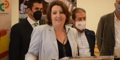 Castilla-La Mancha consolida su tasa de paro más baja en 14 años en un inicio de año pese al impacto de la inestabilidad económica internacional Castilla-La Mancha consolida su tasa de paro más baja en 14 años en un inicio de año pese al impacto de la inestabilidad económica internacional
