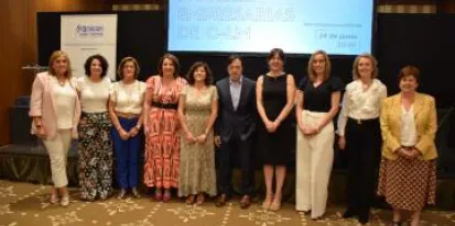 imagen de la noticia La consejera de Economía, Empresas y Empleo, Patricia Franco y la consejera de Igualdad y portavoz, Blanca Fernández, clausuran el I Foro de Mujeres Empresarias de Castilla-La Mancha
