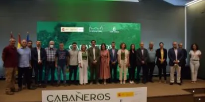 imagen de la noticia Castilla-La Mancha registra la mayor caída del paro en términos interanuales de la serie histórica en agosto y consolida el dato más alto de empleo para este mes desde 2008