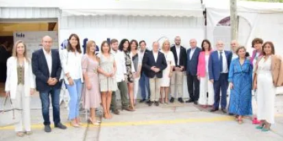 imagen de la noticia La consejera de Economía, Empresas y Empleo, Patricia Franco, y el consejero de Fomento, Nacho Hernando, asisten al desayuno de AMEPAP en la Feria de Albacete