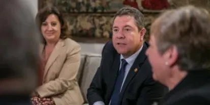 imagen de la noticia Reunión con los responsables de la empresa IMA IBÉRICA (Economía) II