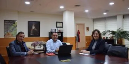 imagen de la noticia El Gobierno de Castilla-La Mancha refuerza su compromiso con el emprendimiento sostenible y la cualificación profesional