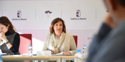 imagen de la noticia La consejera de Economía, Empresas y Empleo, Patricia Franco, preside la reunión de constitución del Observatorio de la Promoción Industrial de Castilla-La Mancha
