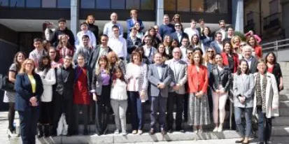 imagen de la noticia La consejera de Economía, Empresas y Empleo, Patricia Franco, durante la jornada inaugural del proyecto Tandem: Soluciones Digitales Sostenibles de Laborvalía y el SEPE en el Museo Cristina García Rodero de Puertollano