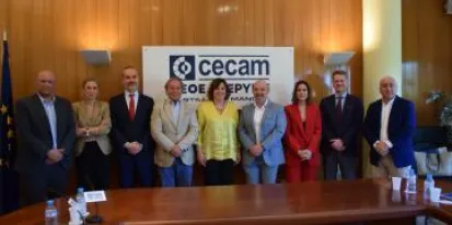 imagen de la noticia El Gobierno de Castilla-La Mancha subraya la capacidad vertebradora del comercio y valora la creación de una nueva comisión especializada del sector en CECAM