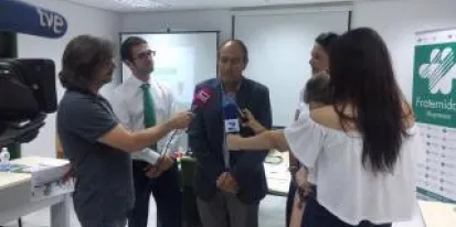 p1bkrlfd67tuvohb1srh2sm1db94.jpg