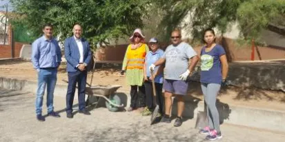 Un total de 126 personas desempleadas de la comarca de La Jara están contratadas a través del Plan Extraordinario por el Empleo de este año Un total de 126 personas desempleadas de la comarca de La Jara están contratadas a través del Plan Extraordinario por el Empleo de este año