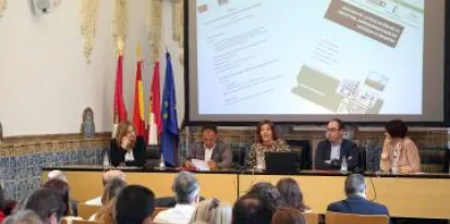 La consejera de Economía, Empresas y Empleo ha participado en la jornada ‘El Sector Agroalimentario en Castilla-La Mancha: una visión estratégica’ La consejera de Economía, Empresas y Empleo ha participado en la jornada ‘El Sector Agroalimentario en Castilla-La Mancha: una visión estratégica’